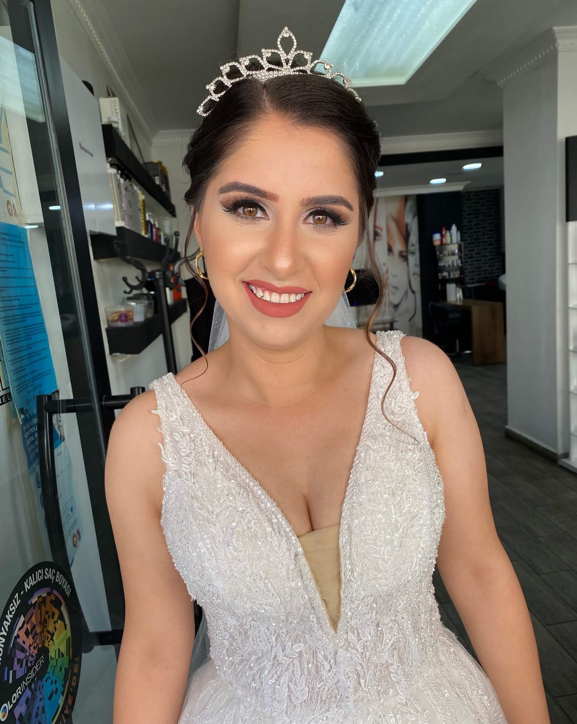 Kırşehir Profesyonel Makyaj Modeli 14